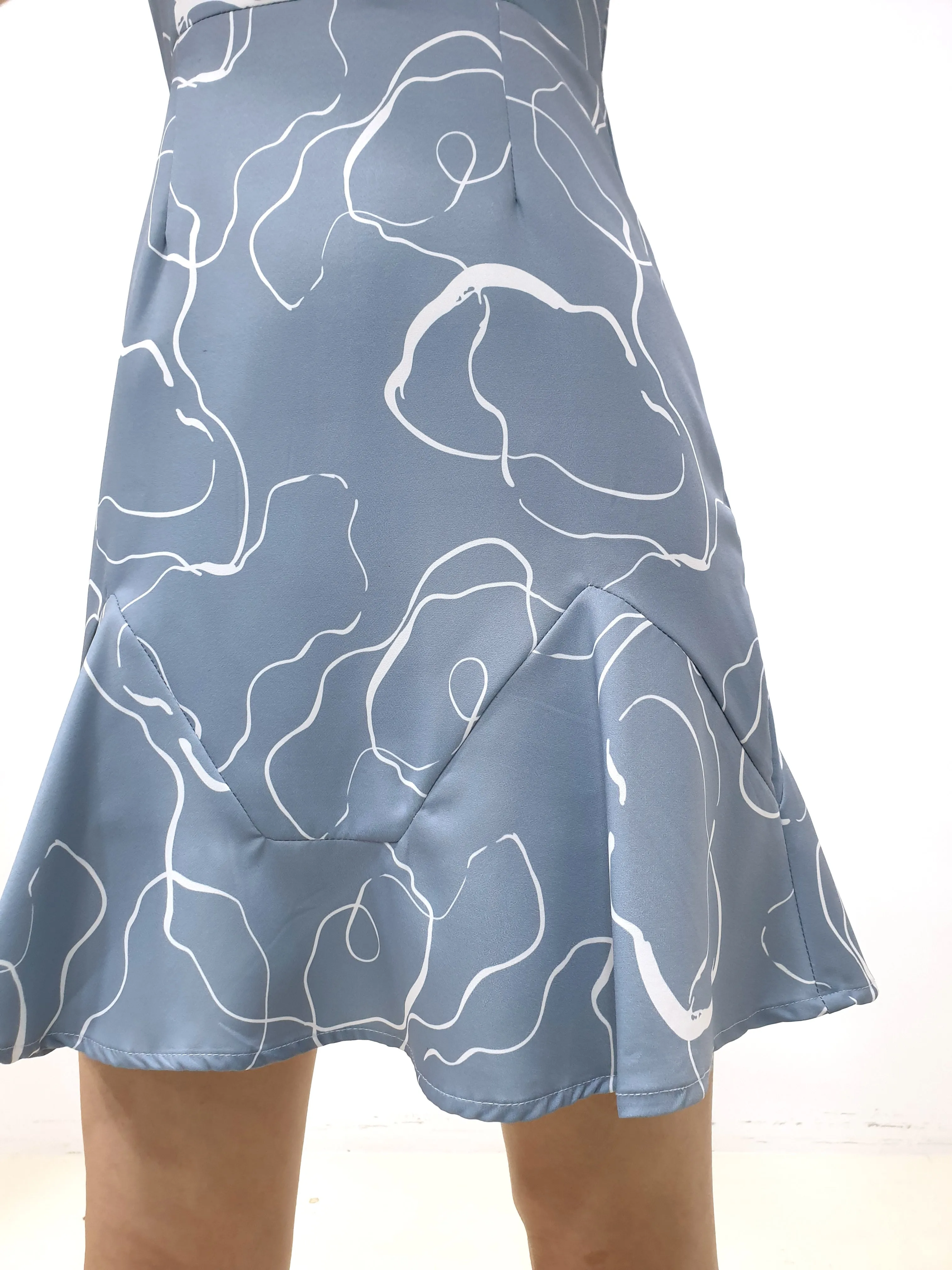 Illustration Square Neck Dress - Blue (Non-returnable)
