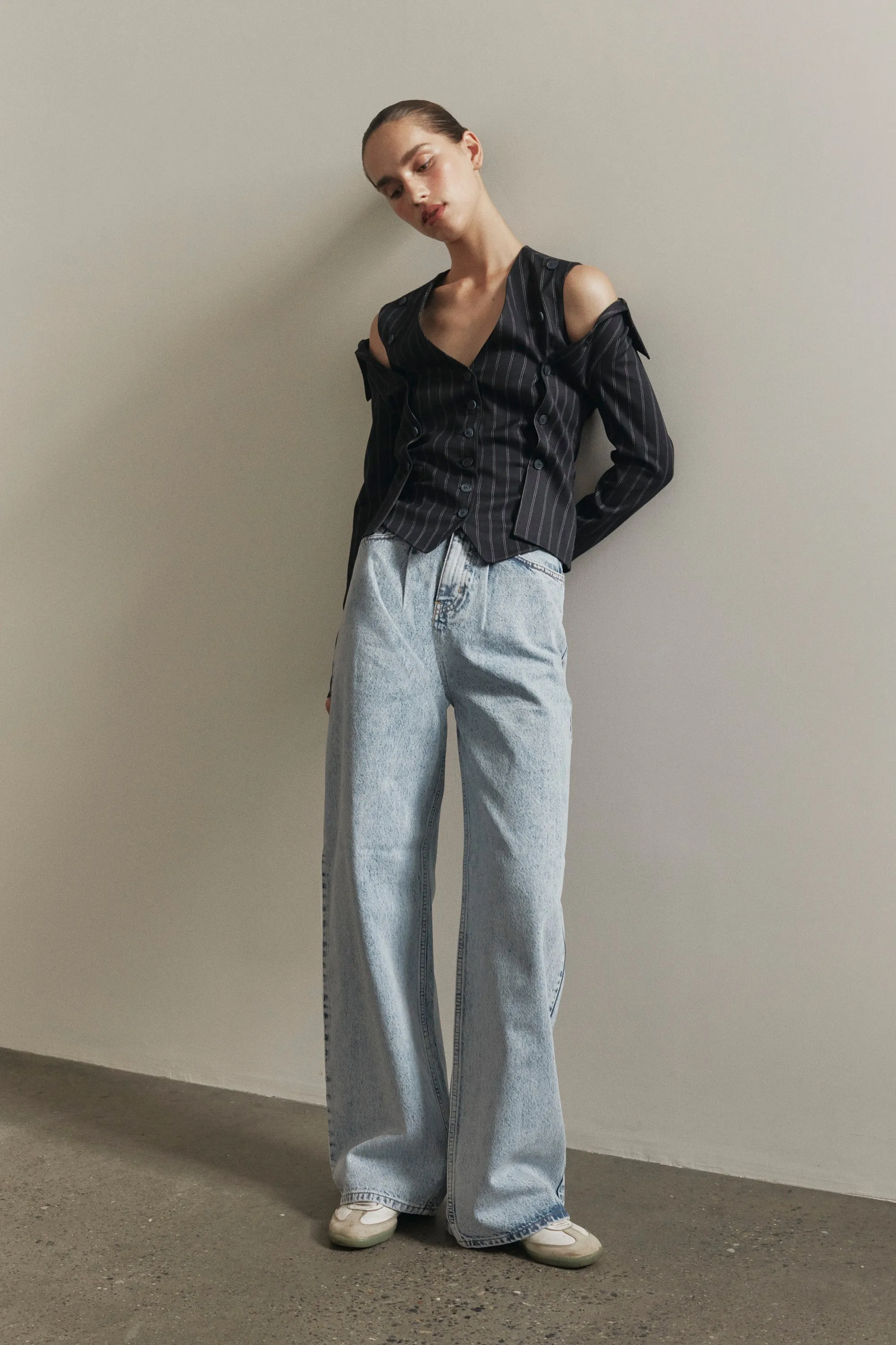 KAIA JEANS