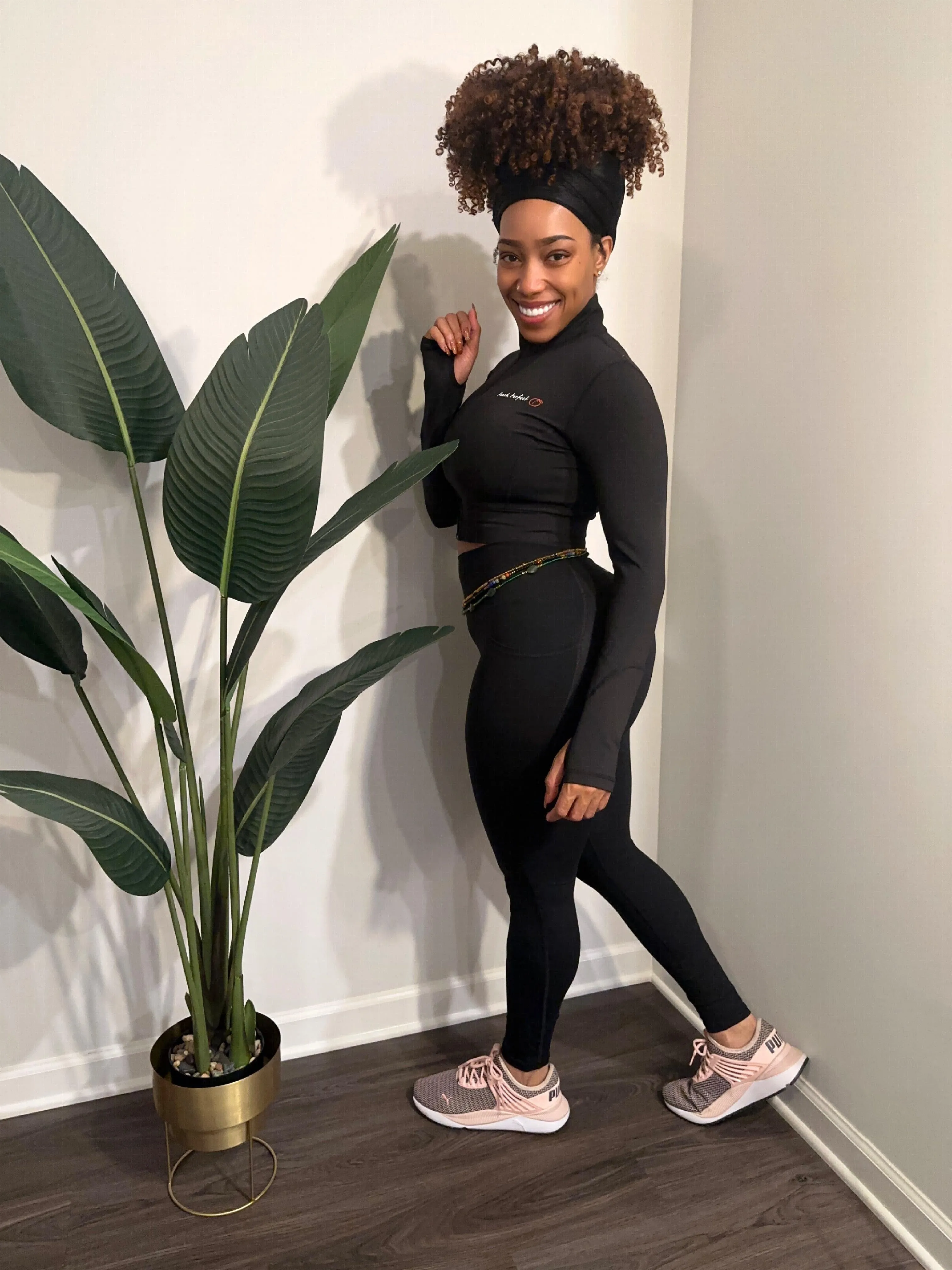 Luxe Cropped Fitness Jacket