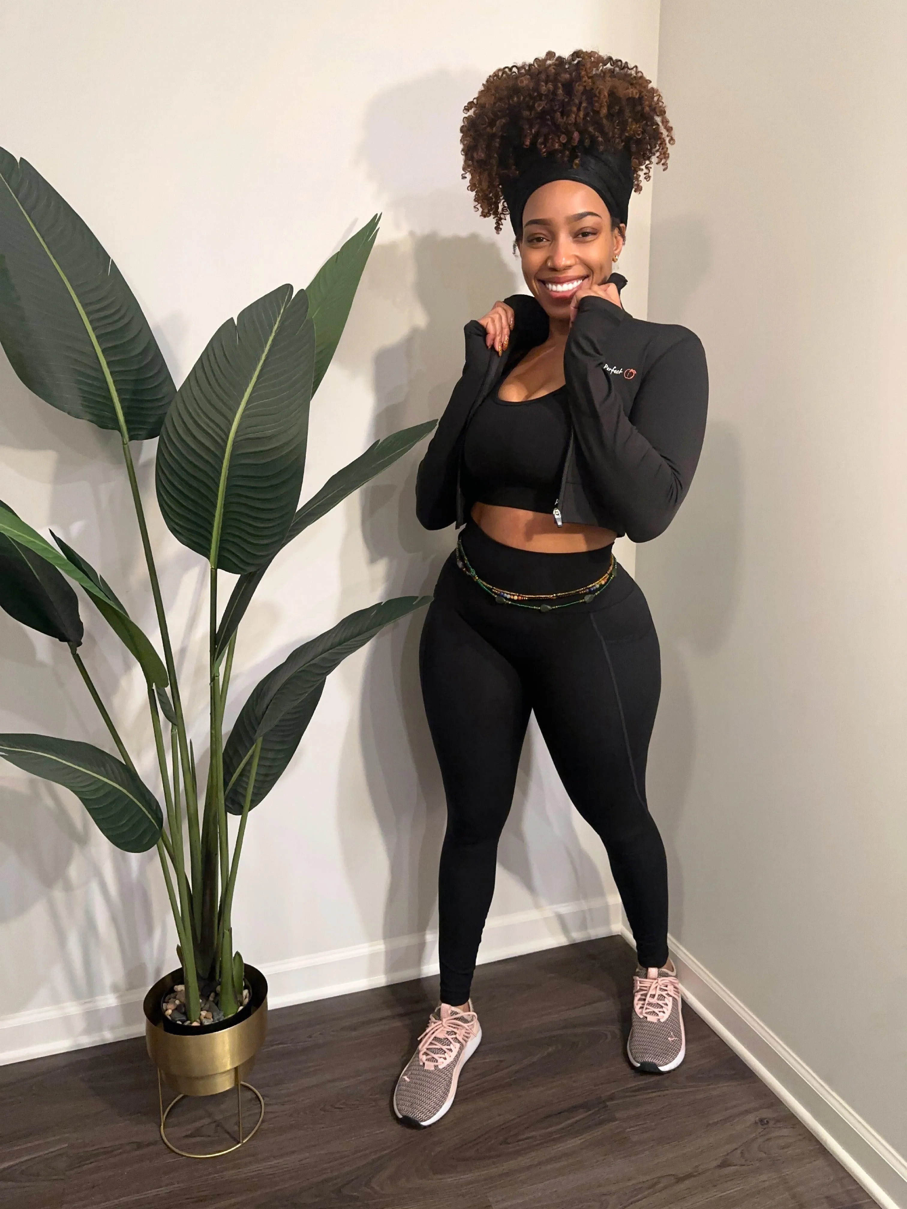 Luxe Cropped Fitness Jacket
