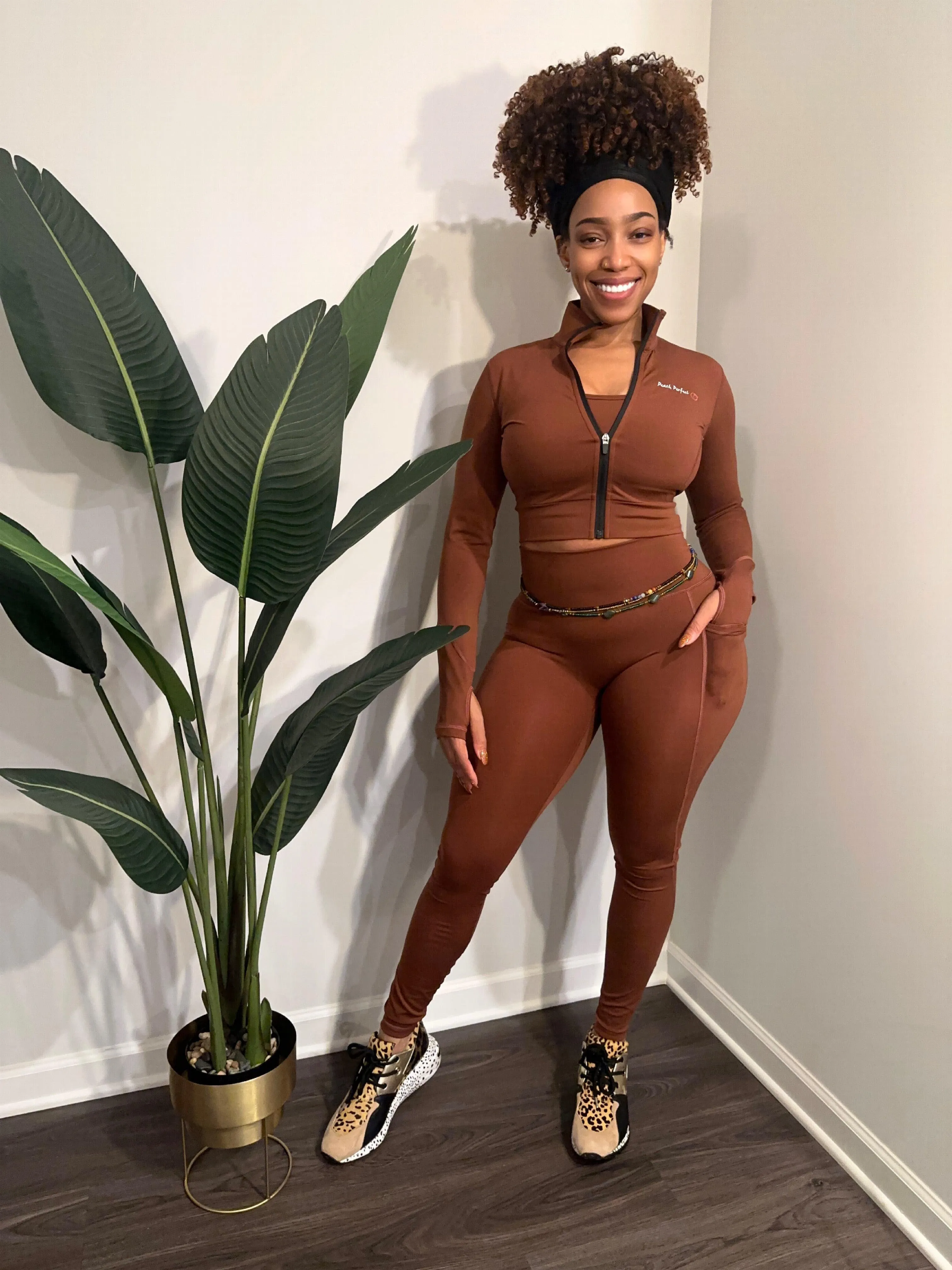 Luxe Cropped Fitness Jacket