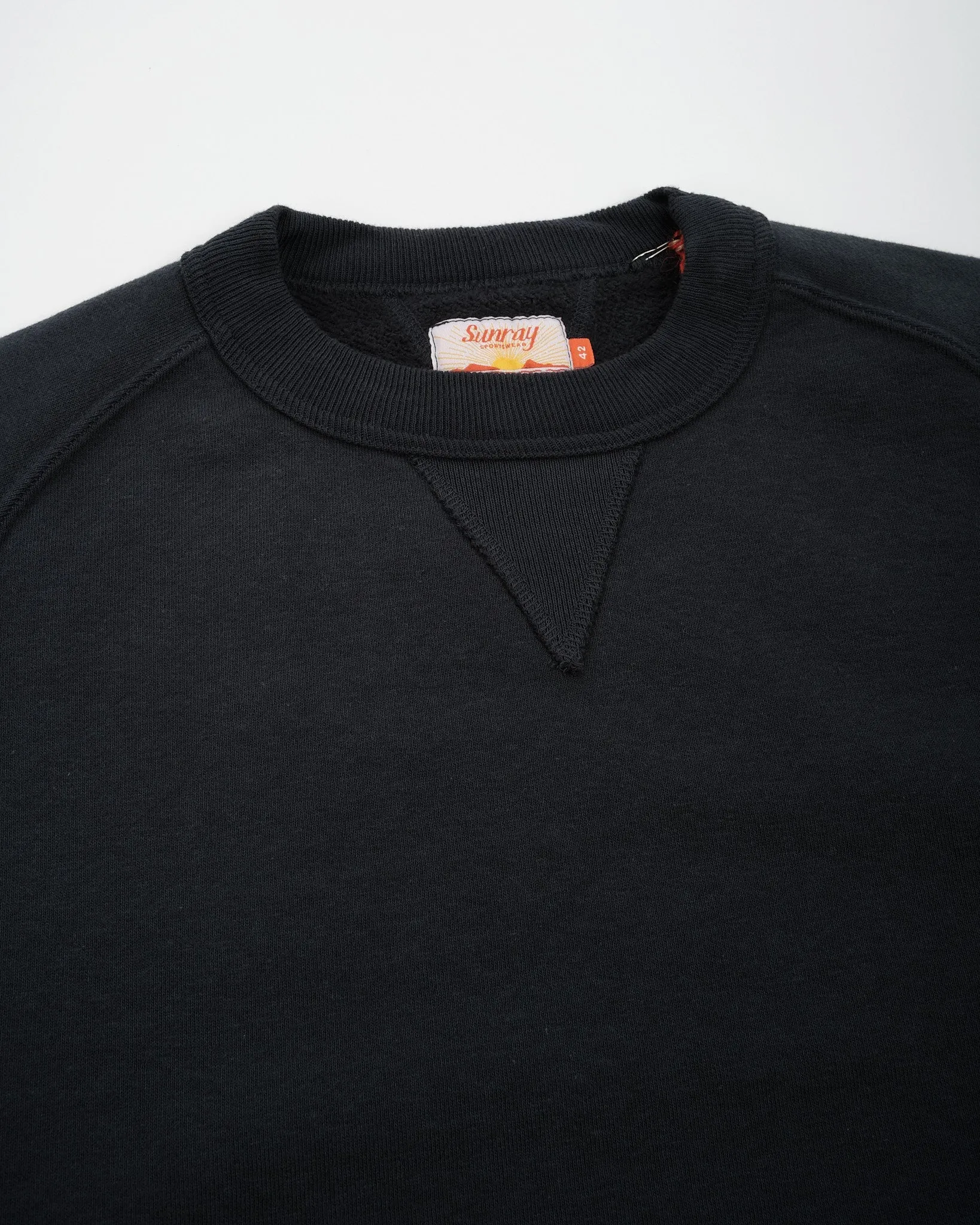Puamana Crew Neck Raglan Sweatshirt Blue Graphite