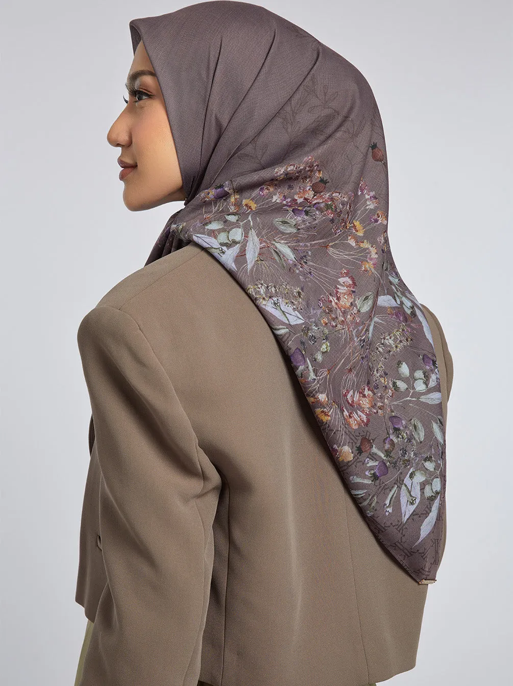 SENARA SIGNATURE SCARF MIDNIGHT PLUM