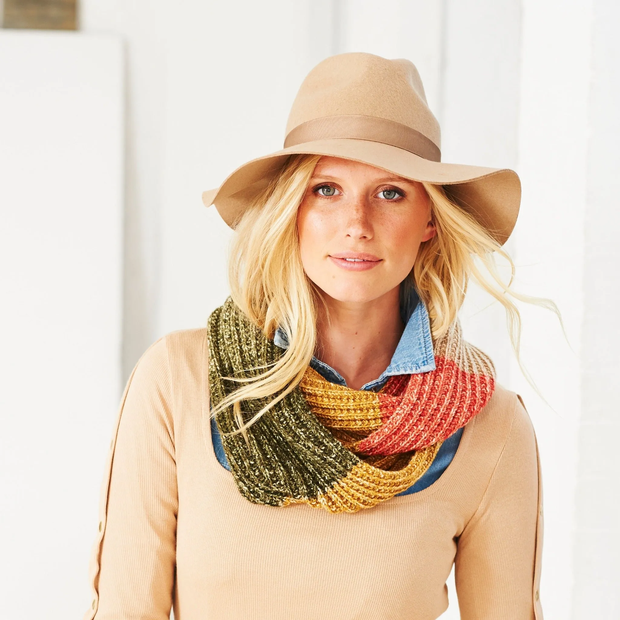 Stylecraft Batik Swirl Scarf and Cowl DK Knitting Pattern 9486